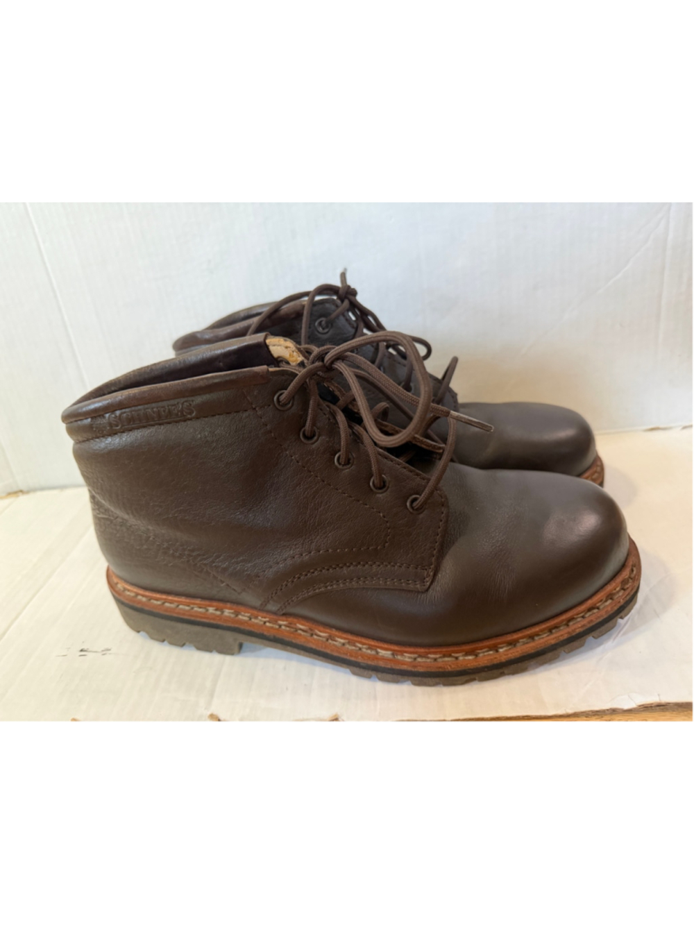 Schnee’s Made in Italy Dark Brown Leather Chukka Boots Vibram Lug Sole Men’s